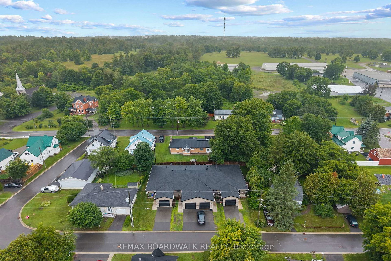 32 David Street • #B • Edwardsburgh/Cardinal, ON photo 31
