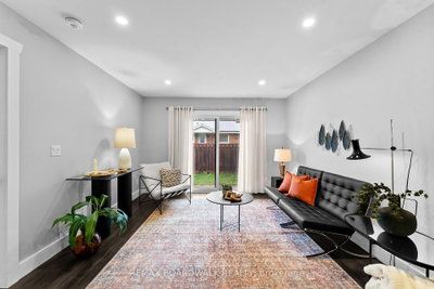 32 David Street • #B • Edwardsburgh/Cardinal, ON photo 4