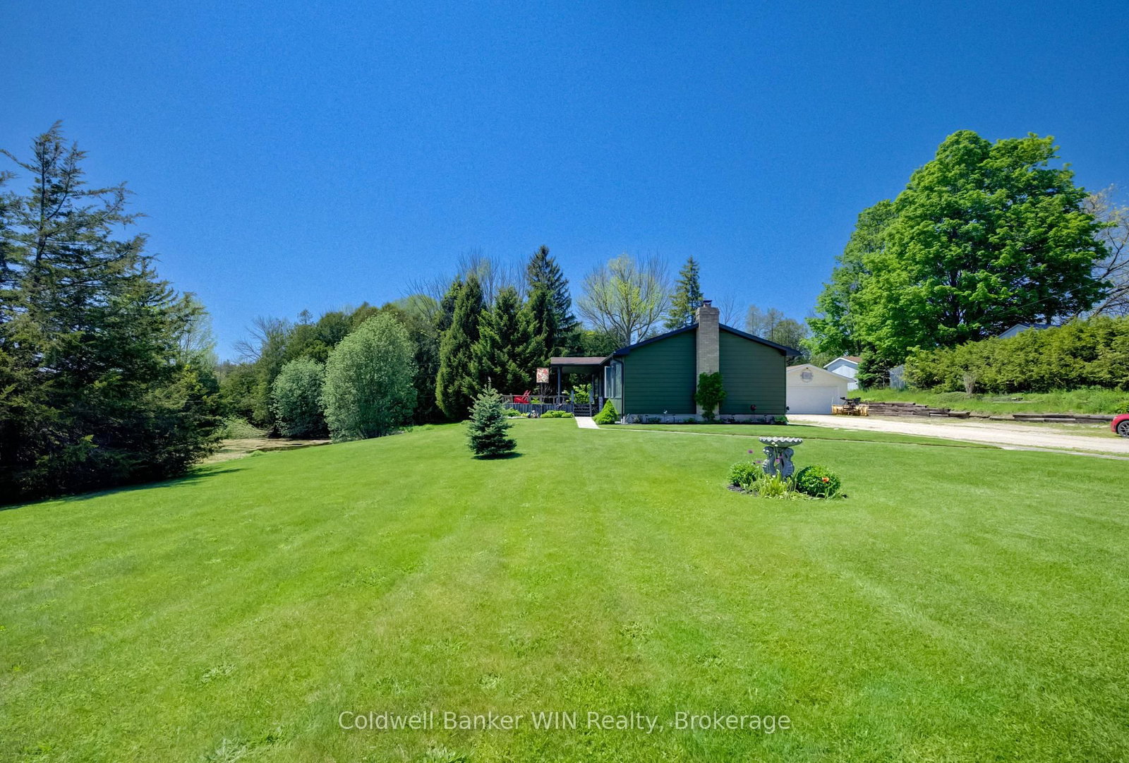 Listing Image 40