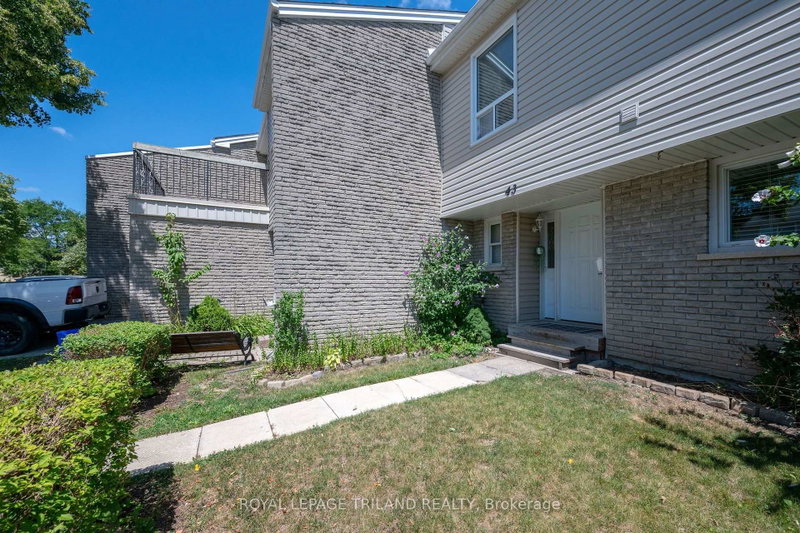 43 - 711 OSGOODE Drive