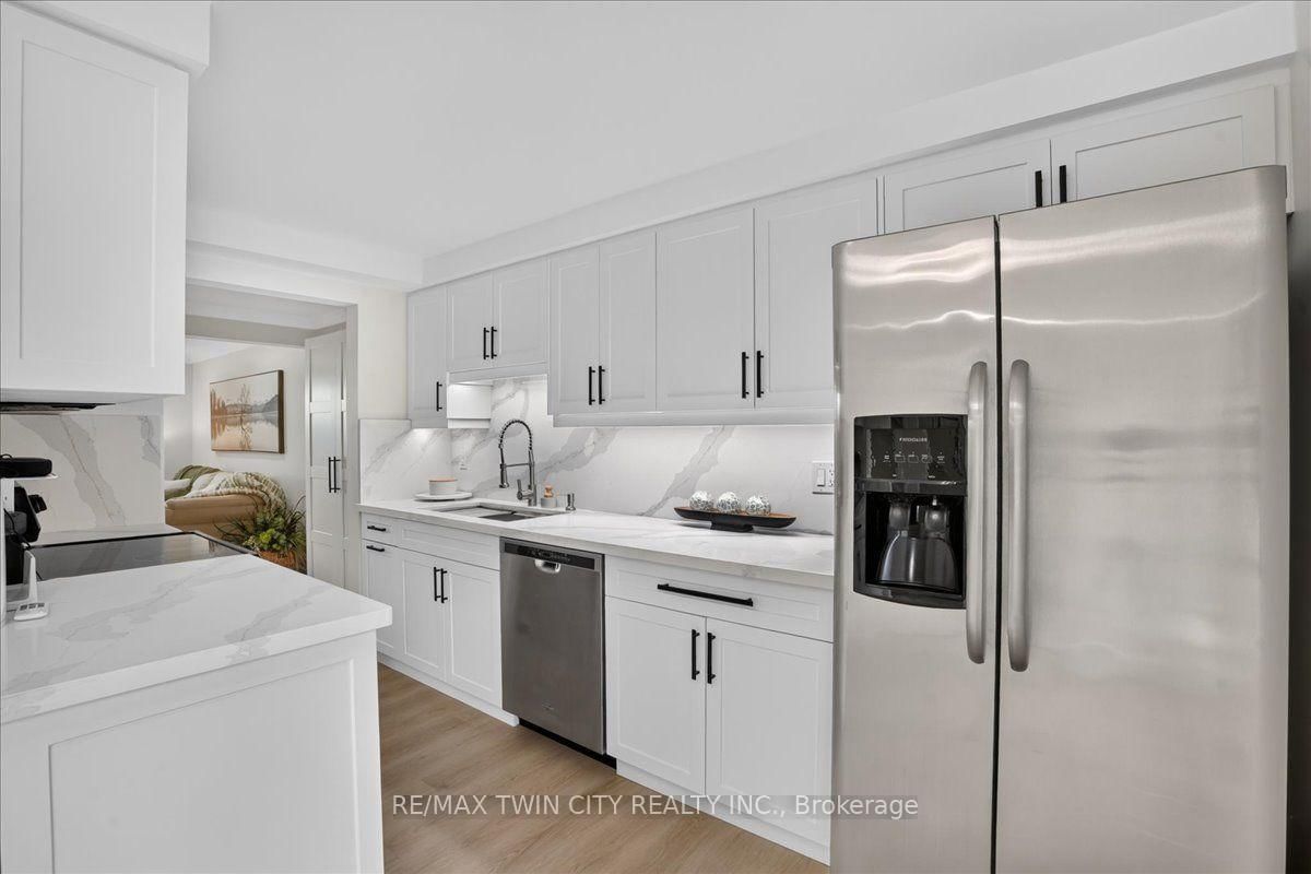 23 Briar Knoll Drive • Kitchener, ON photo 11