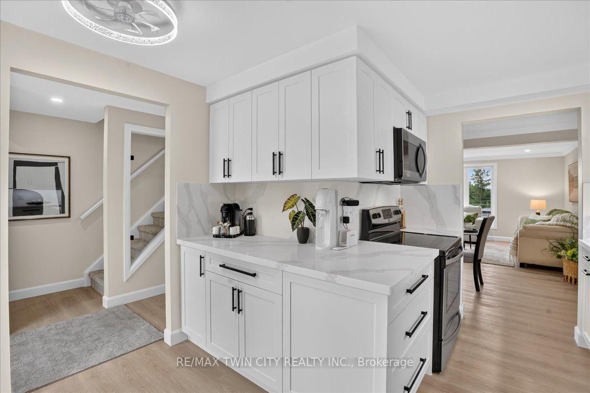 23 Briar Knoll Drive • Kitchener, ON photo 12