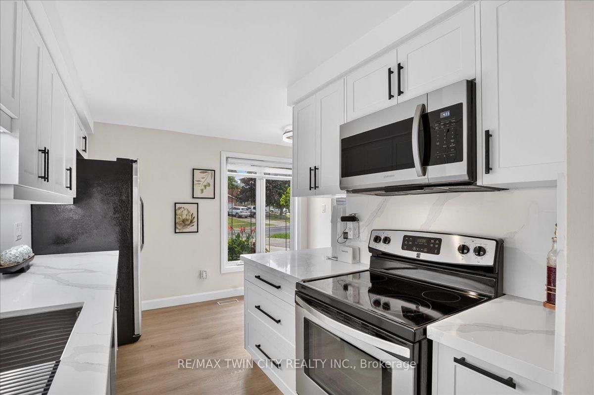 23 Briar Knoll Drive • Kitchener, ON photo 14