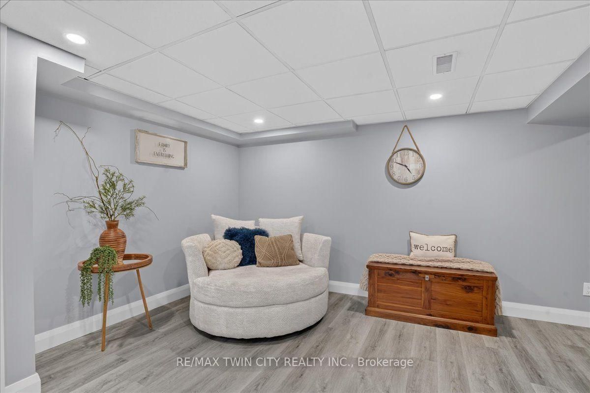 23 Briar Knoll Drive • Kitchener, ON photo 37