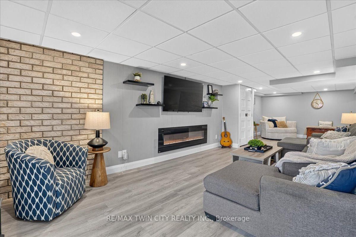 23 Briar Knoll Drive • Kitchener, ON photo 40