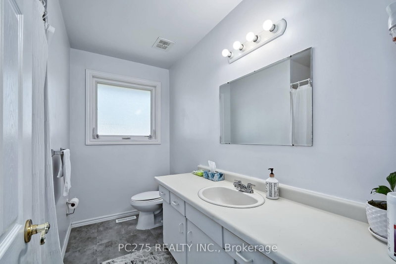 1229 Exmouth Sarnia,ON N7S 1W8 — Photo 14