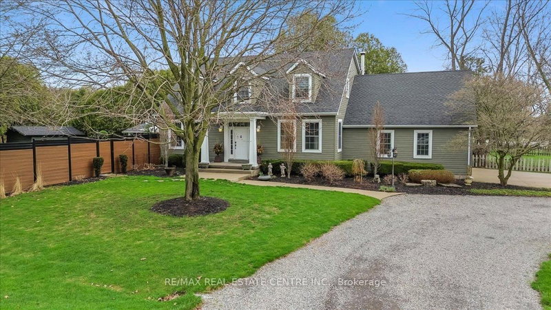 653 Glen Morris Road W