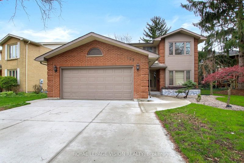 123 Chesham Avenue