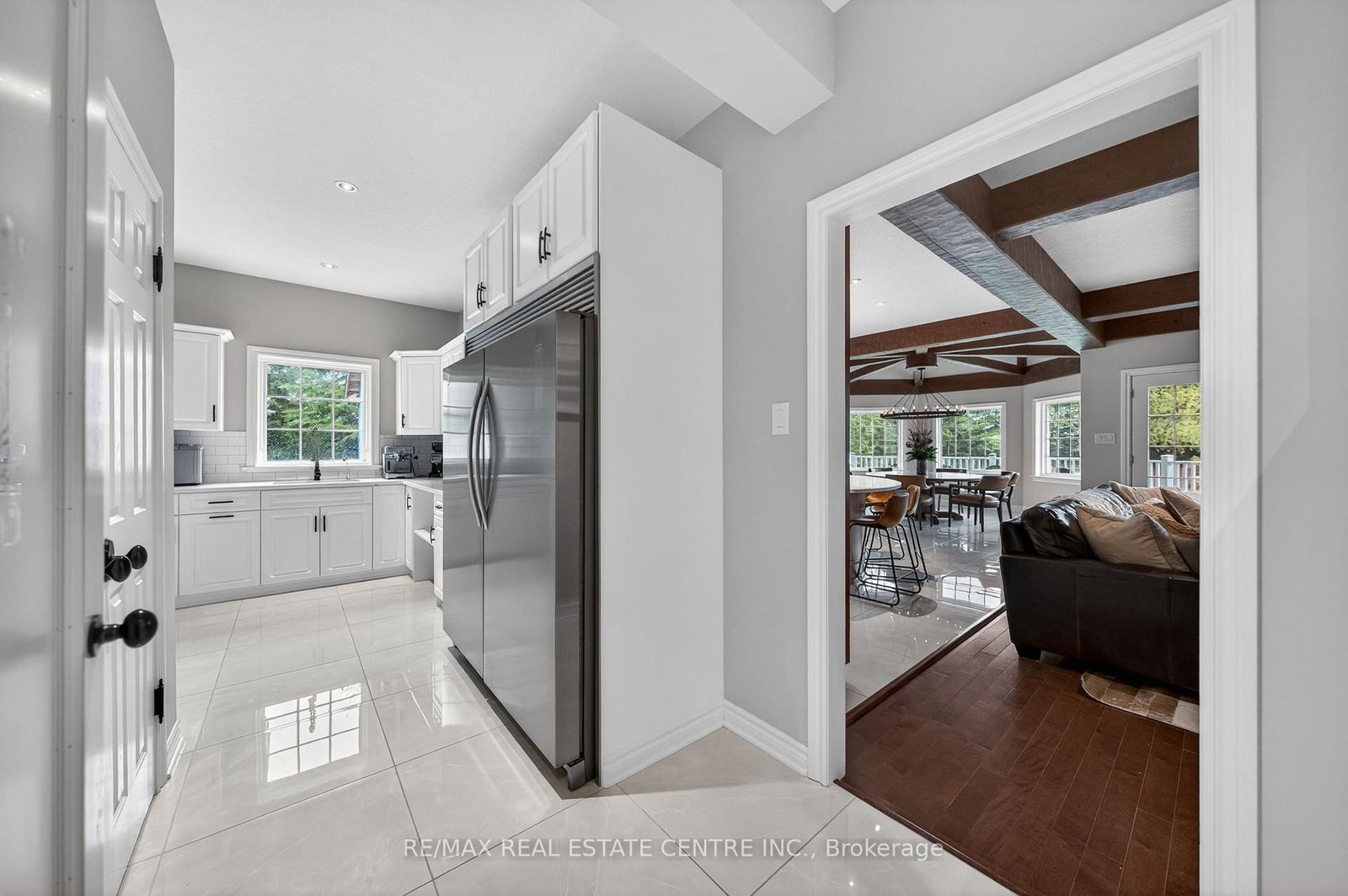 6805 CONCESSION 2 • Puslinch, ON photo 19