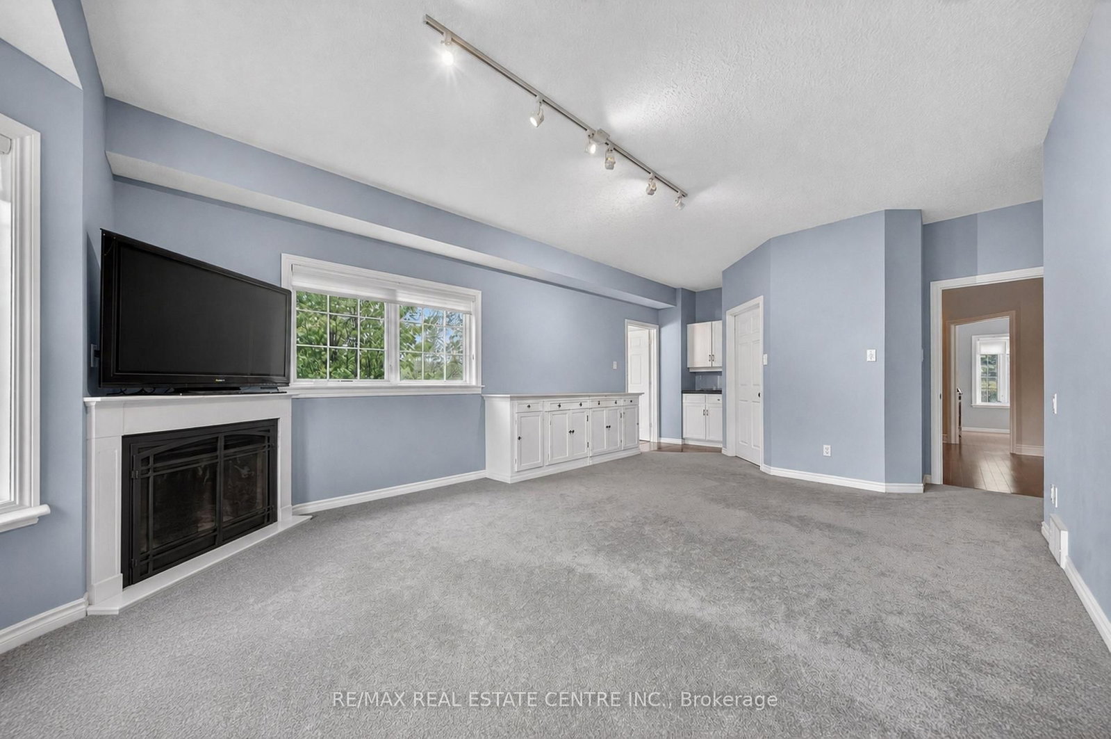 6805 CONCESSION 2 • Puslinch, ON photo 21