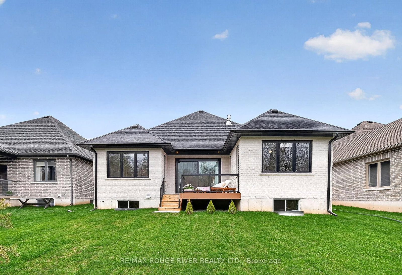 4 - 1000 D'Arcy Street • Cobourg, ON photo 30