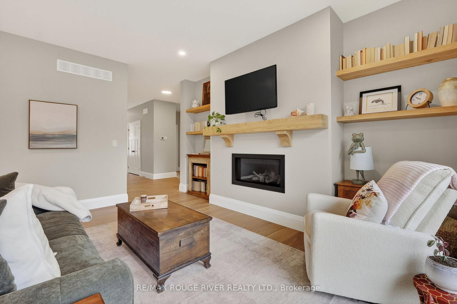 4 - 1000 D'Arcy Street • Cobourg, ON photo 9