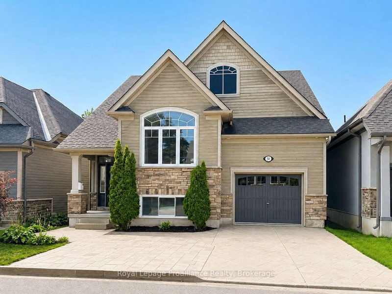 18 - 50 Lockside Drive