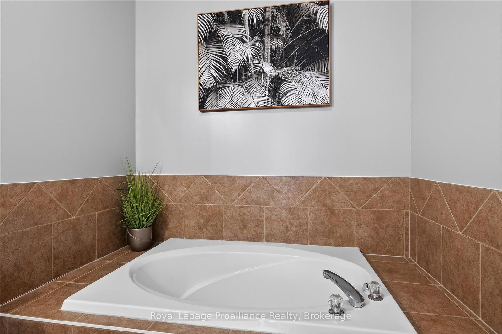 50 Lockside Drive • #18 • Peterborough, ON photo 25