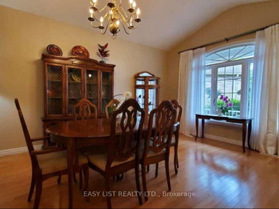 305 O'connor Court • Cobourg, ON photo 9