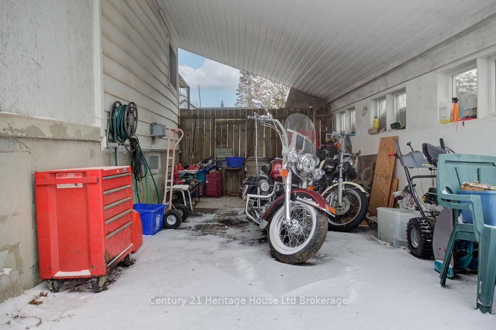 Listing Image 23