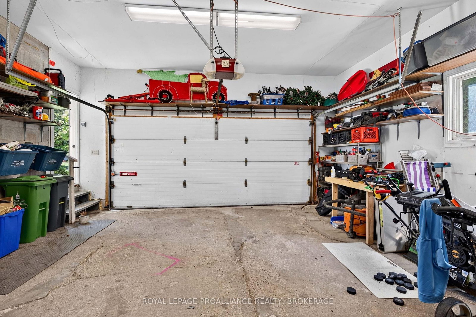 Listing Image 44