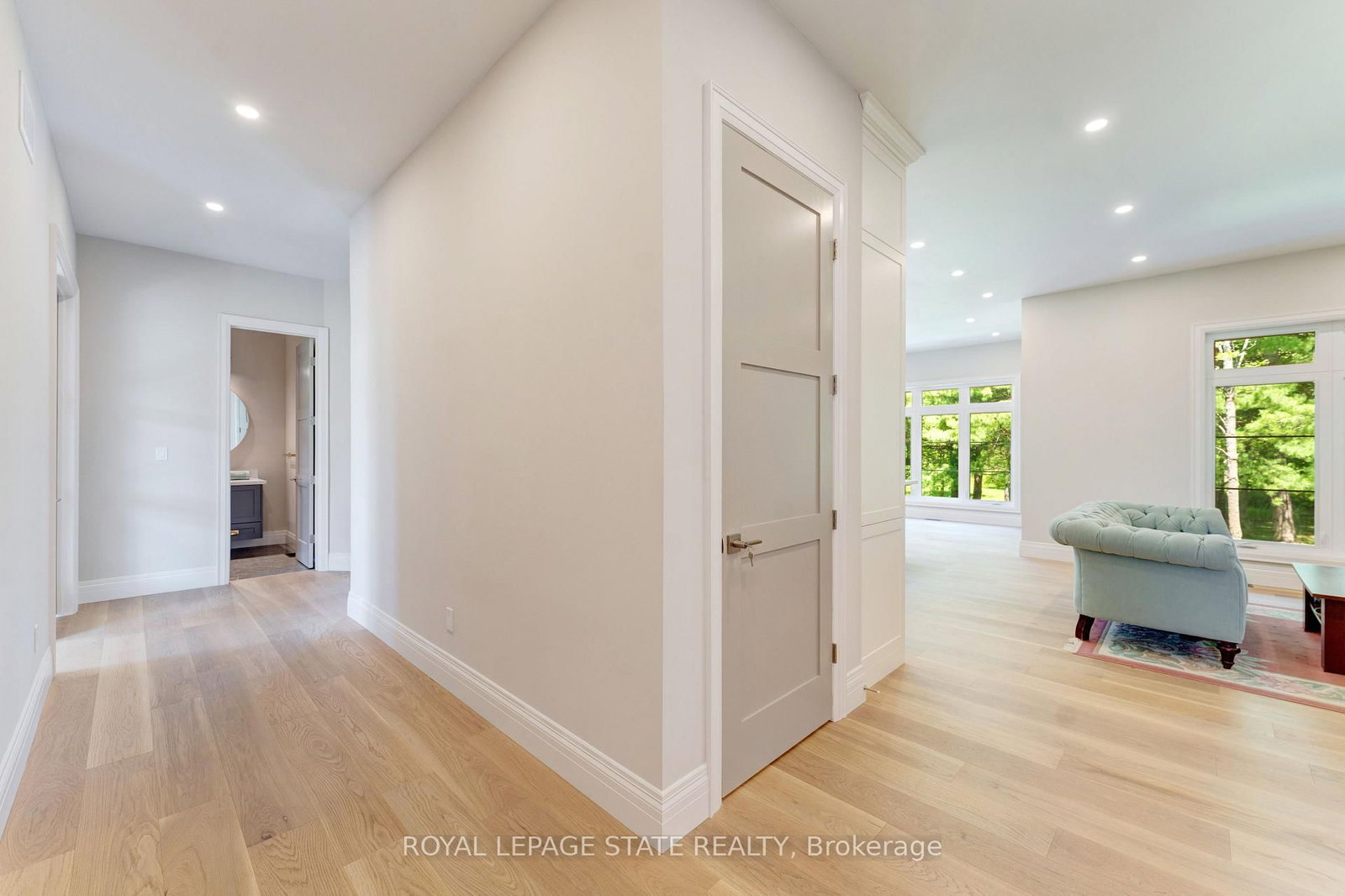 986 Highway 8 • Hamilton, ON photo 10