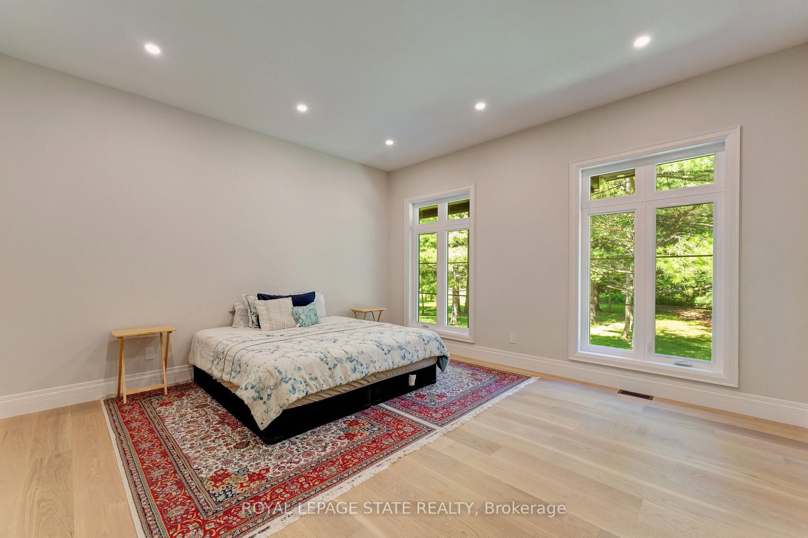 986 Highway 8 • Hamilton, ON photo 24