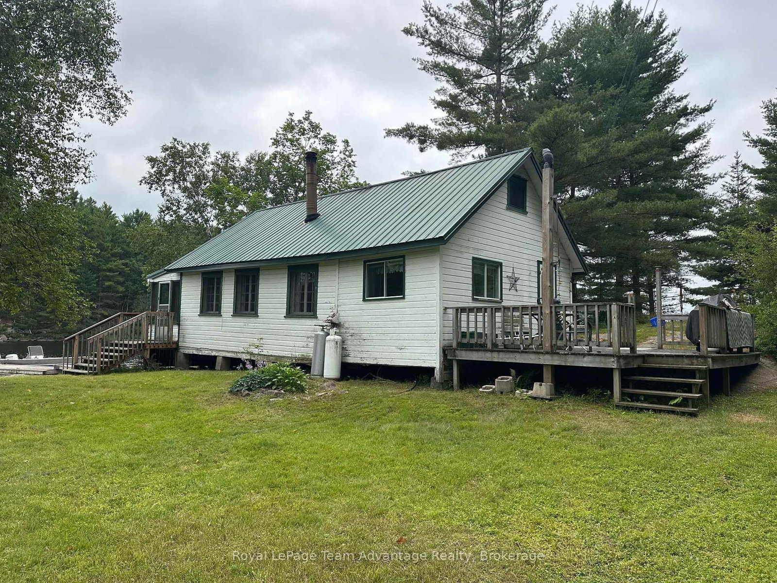 9130 Harris Lake WA • Whitestone, ON photo 13