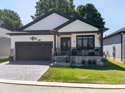 Detached House for sale at 18-430 Head Street, Strathroy-Caradoc, Ontario, N7G 0H3 - NE - MLS: X13636854