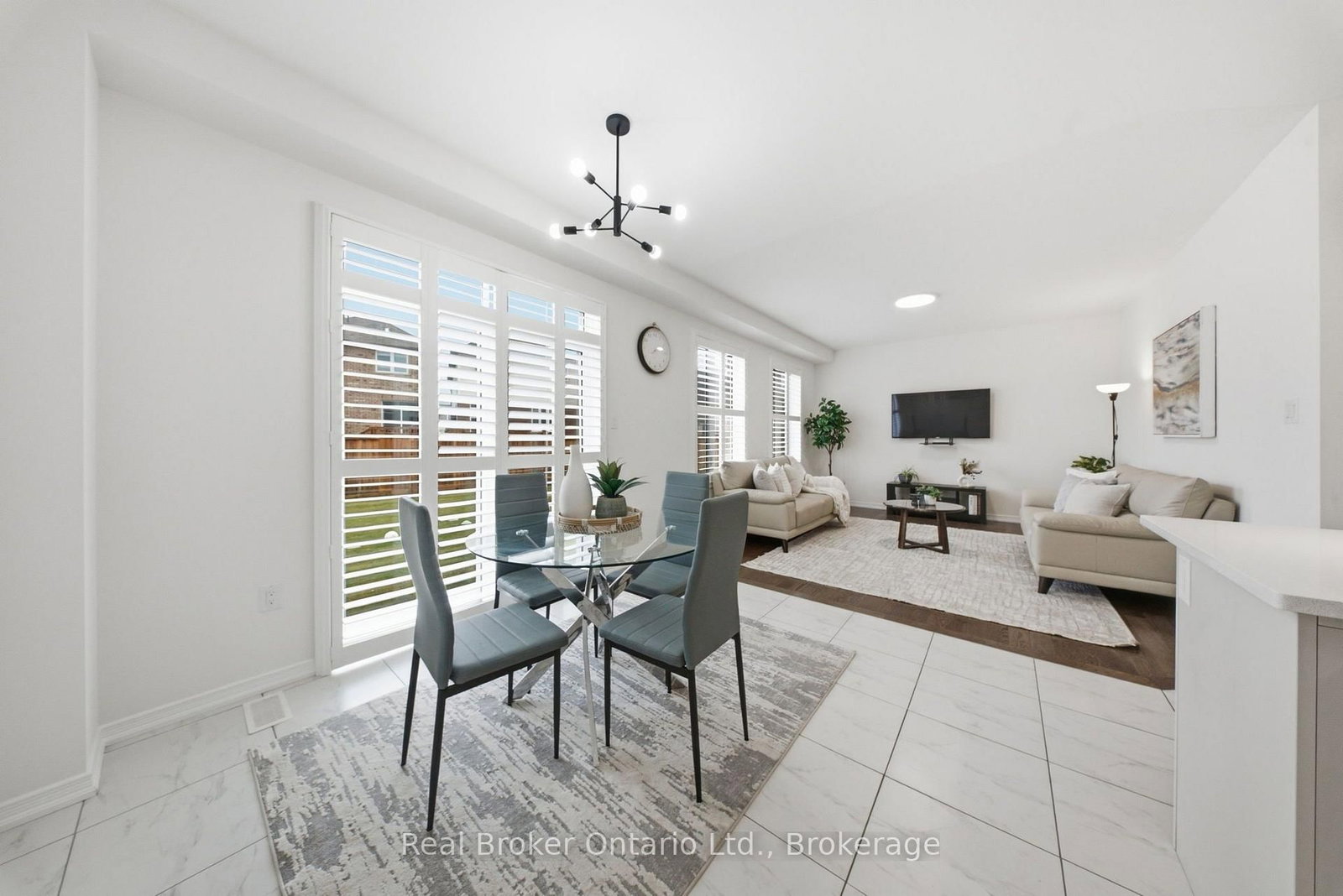 109 Longboat Run • Brantford, ON photo 14