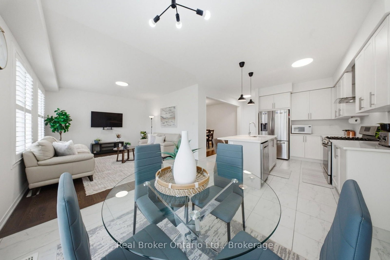 109 Longboat Run • Brantford, ON photo 15