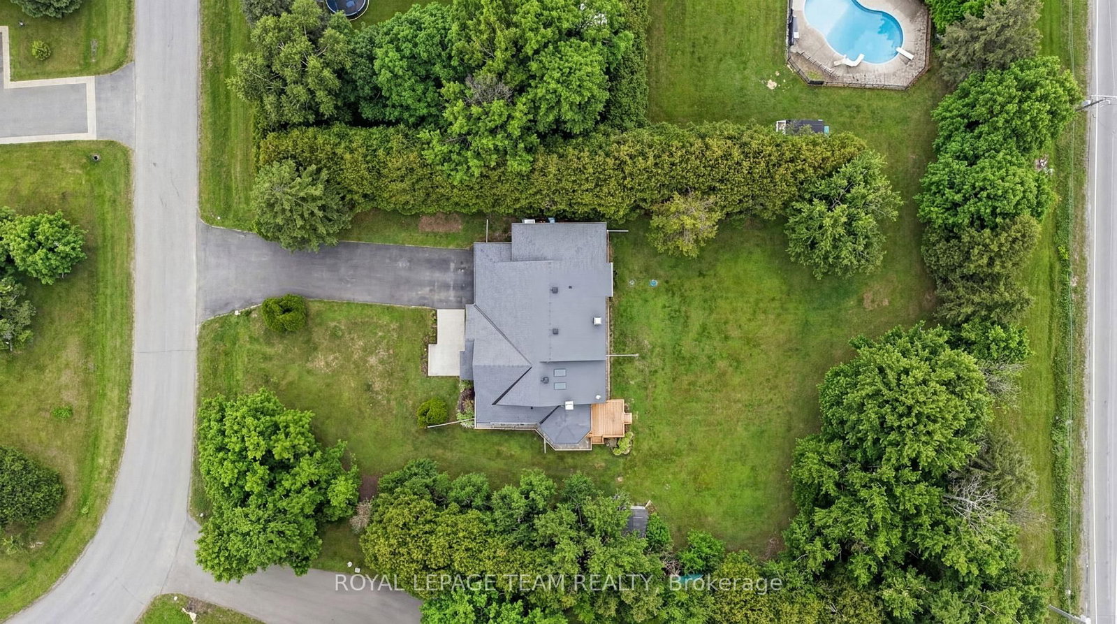 6584 Harvest Grove Drive • Ottawa, ON photo 47