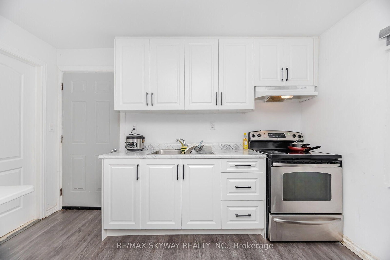 4754 First Avenue • Niagara Falls, ON photo 20