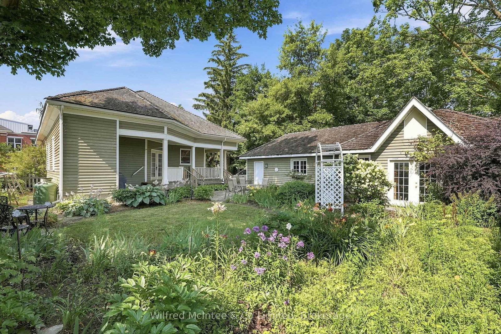 Listing Image 7
