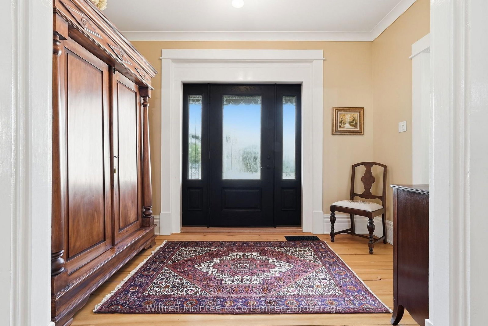 Listing Image 8