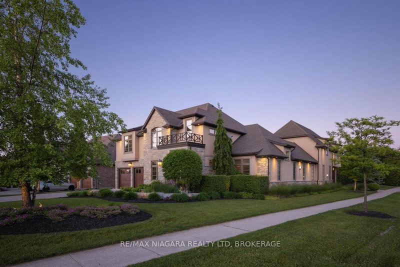 50 Sandalwood Crescent