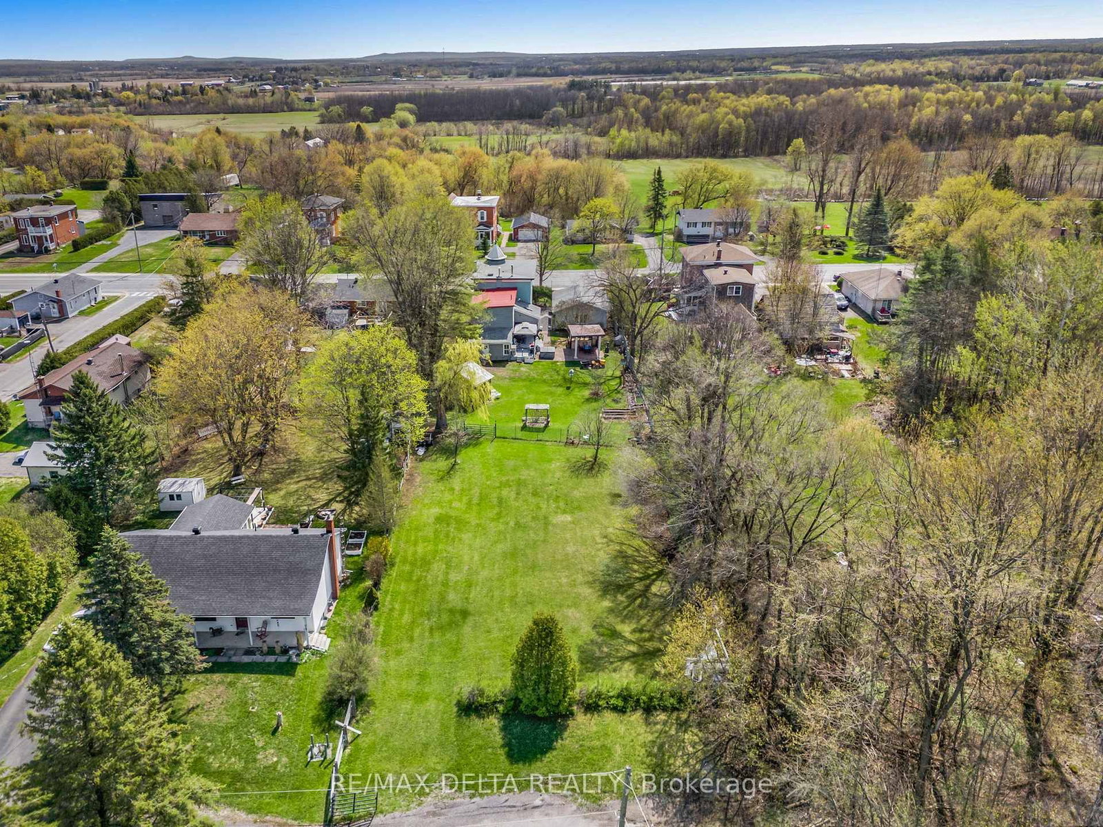 132 High Street • Champlain, ON photo 13