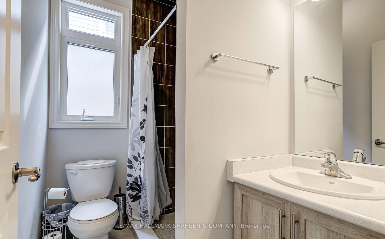 3597 Carolinia Court • Fort Erie, ON photo 18
