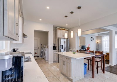 3597 Carolinia Court • Fort Erie, ON photo 9