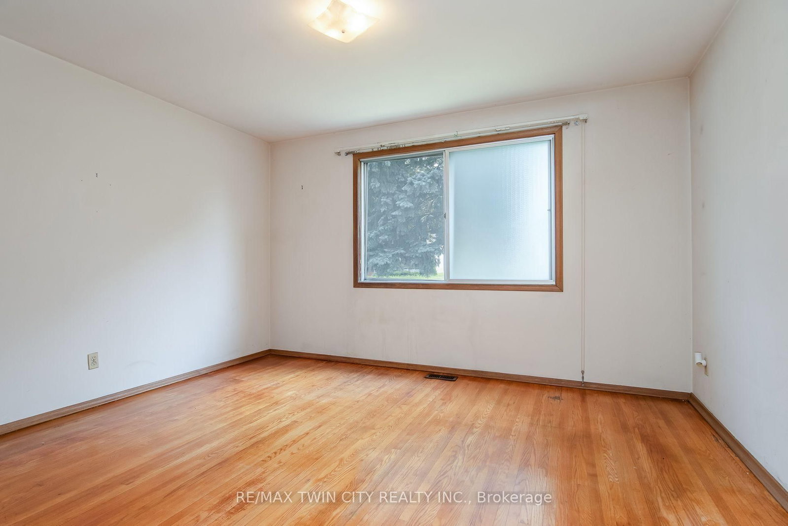 124 Carwood Avenue • Kitchener, ON photo 26