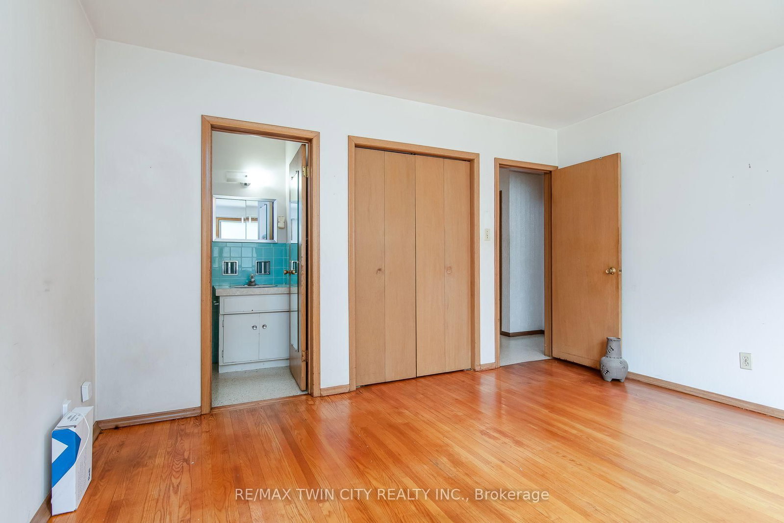 124 Carwood Avenue • Kitchener, ON photo 27