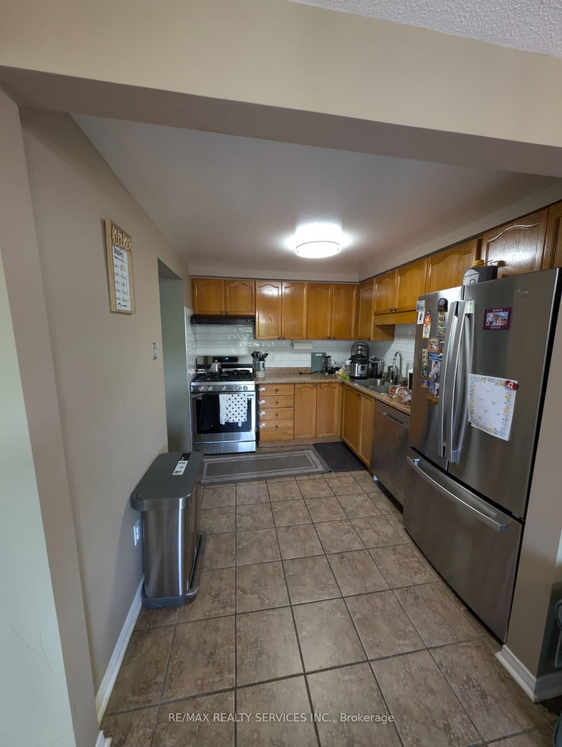 466 Bankside Drive