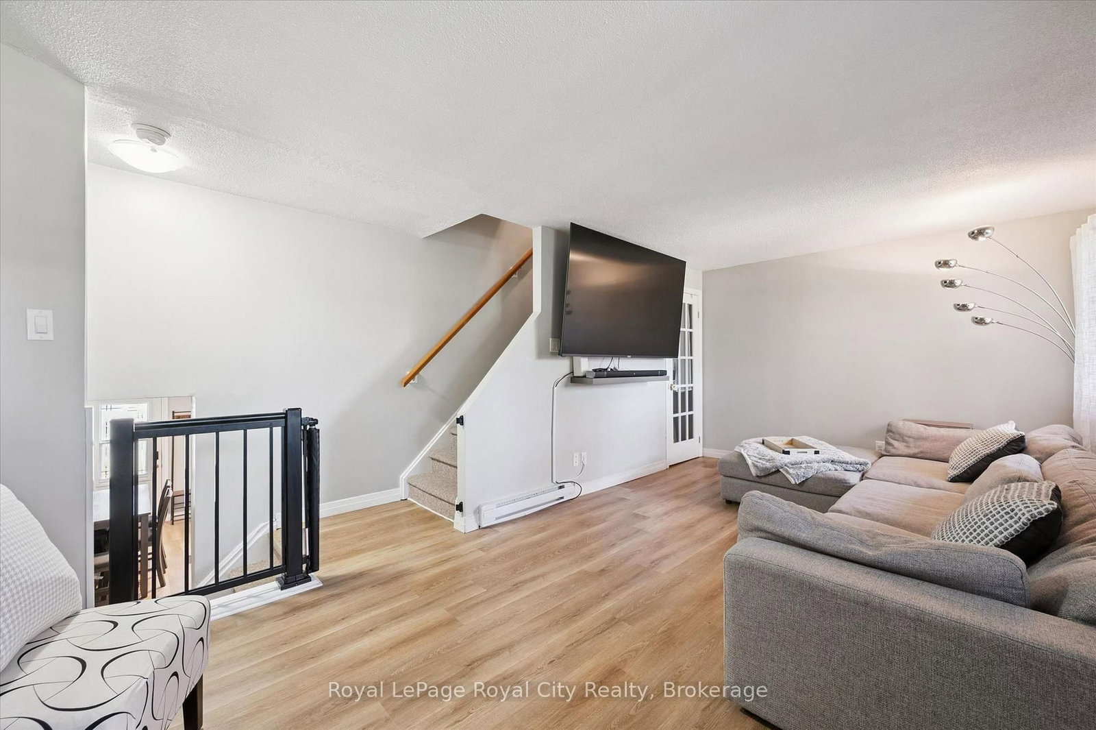 80 BURNS Drive • #18 • Guelph, ON photo 20