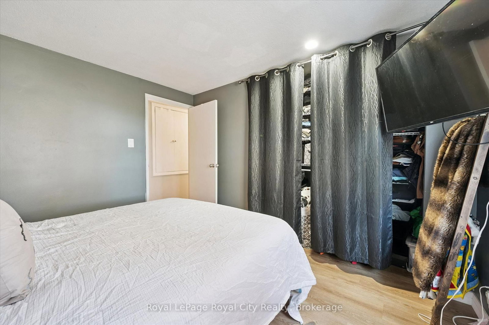 80 BURNS Drive • #18 • Guelph, ON photo 25