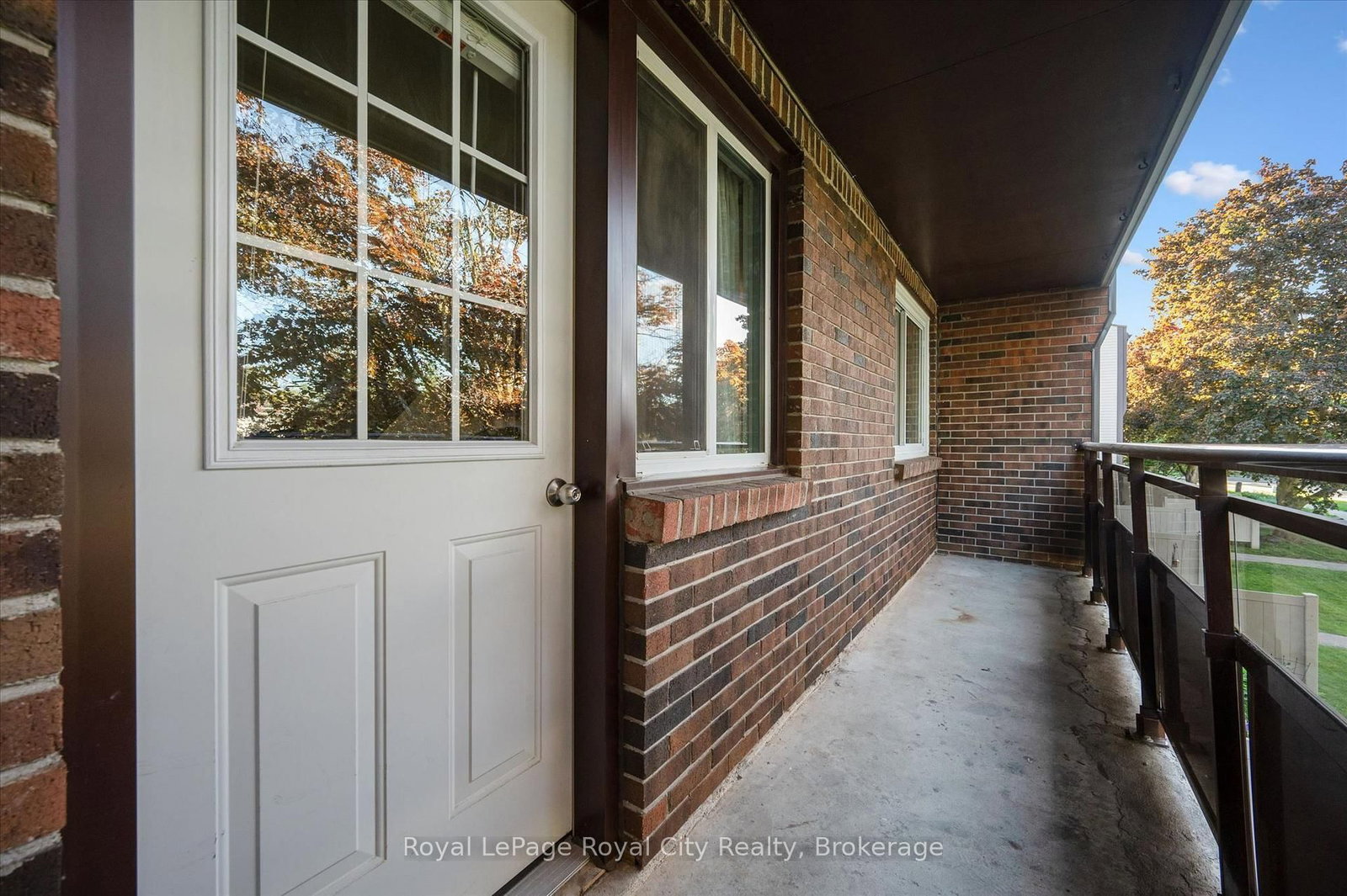 80 BURNS Drive • #18 • Guelph, ON photo 30
