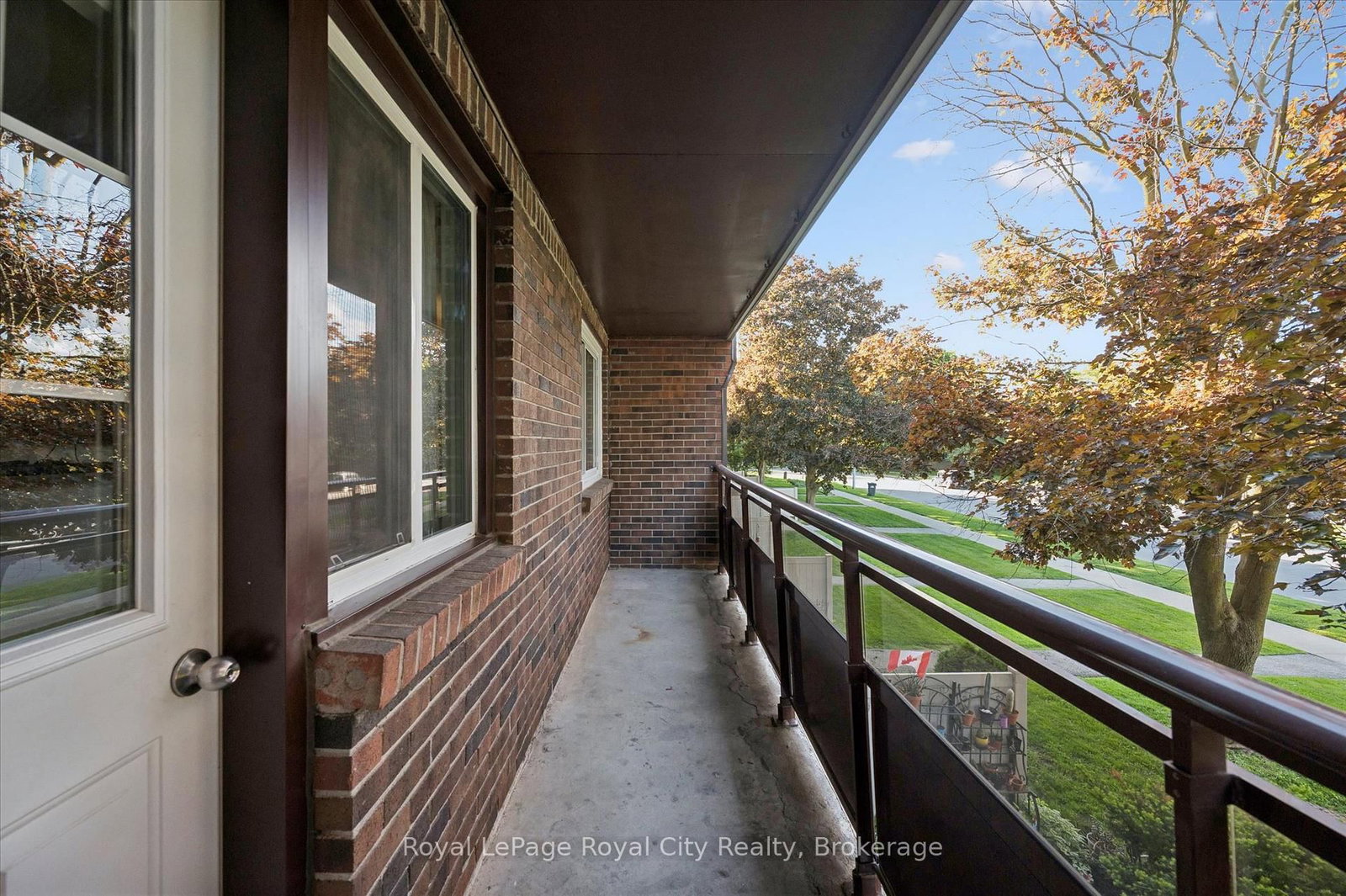 80 BURNS Drive • #18 • Guelph, ON photo 31