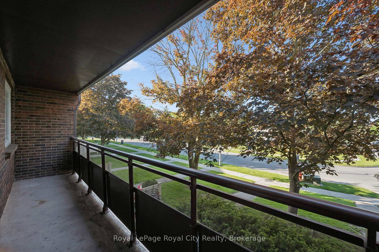 80 BURNS Drive • #18 • Guelph, ON photo 32