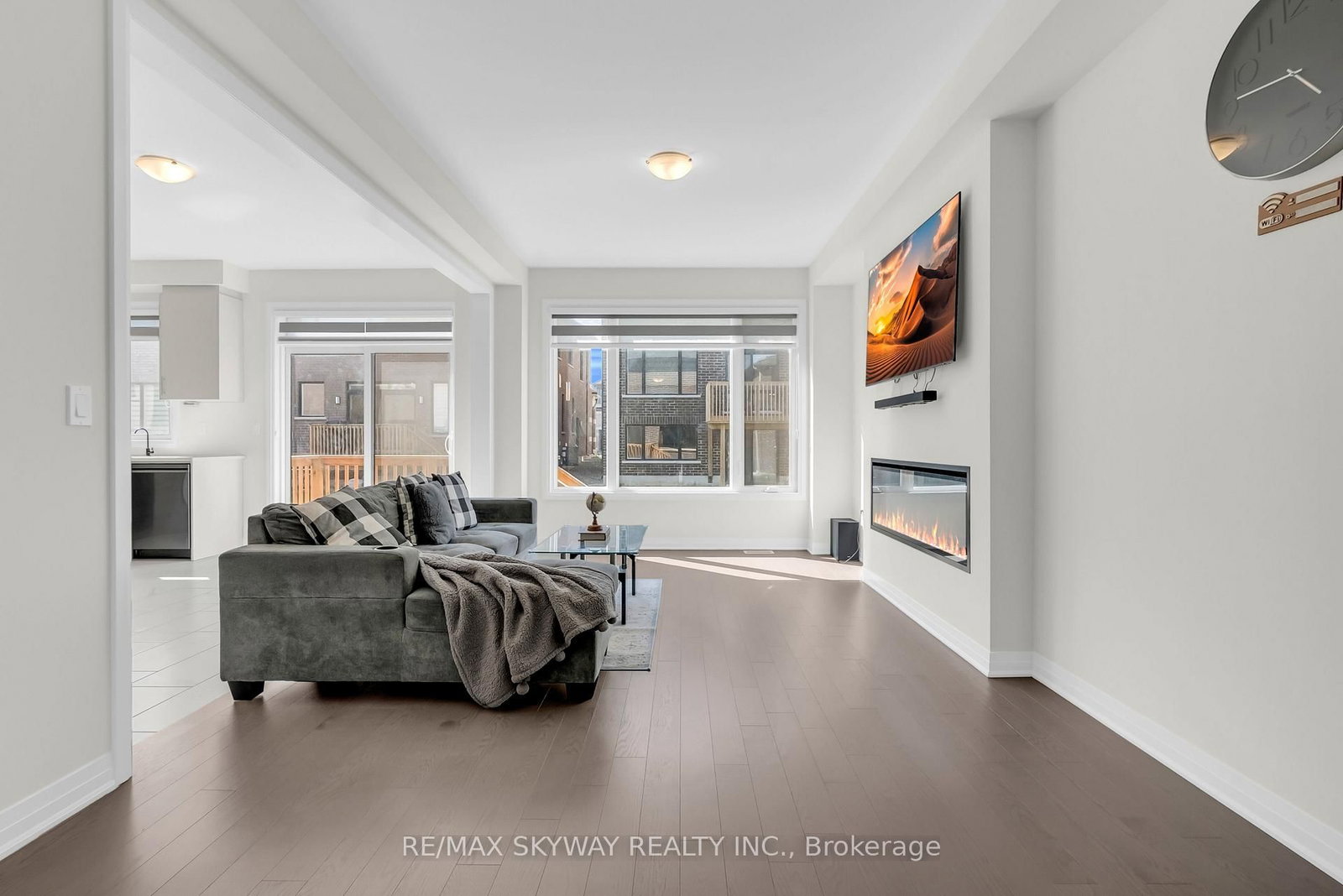 16 Tyler Avenue • Erin, ON photo 10