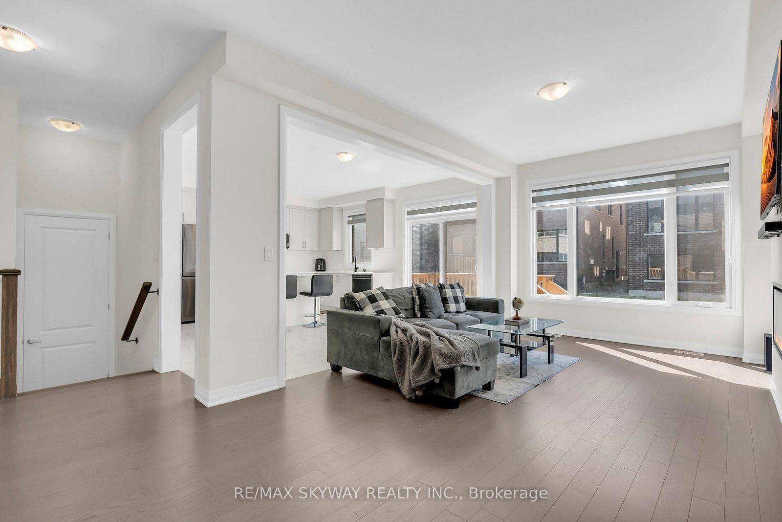 16 Tyler Avenue • Erin, ON photo 11