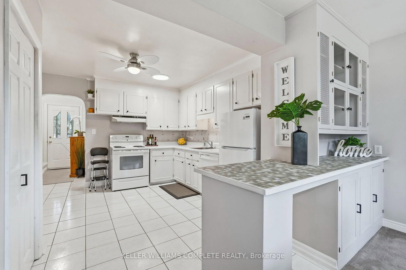 70 Floresta Court • Hamilton, ON photo 8