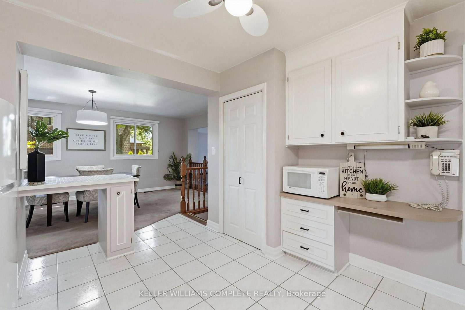 70 Floresta Court • Hamilton, ON photo 9