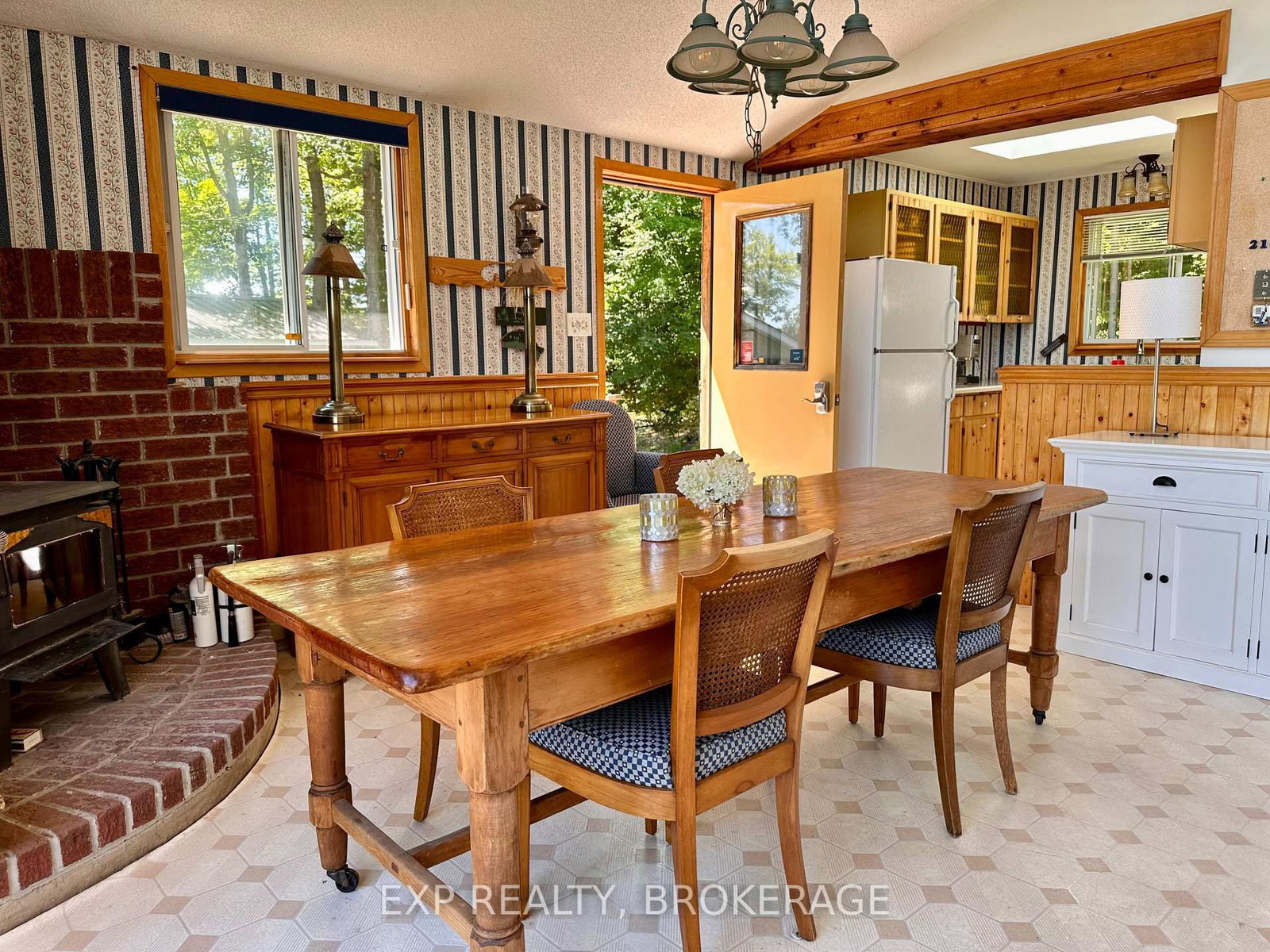 2103 Hambly Lane • Hartington, ON photo 15