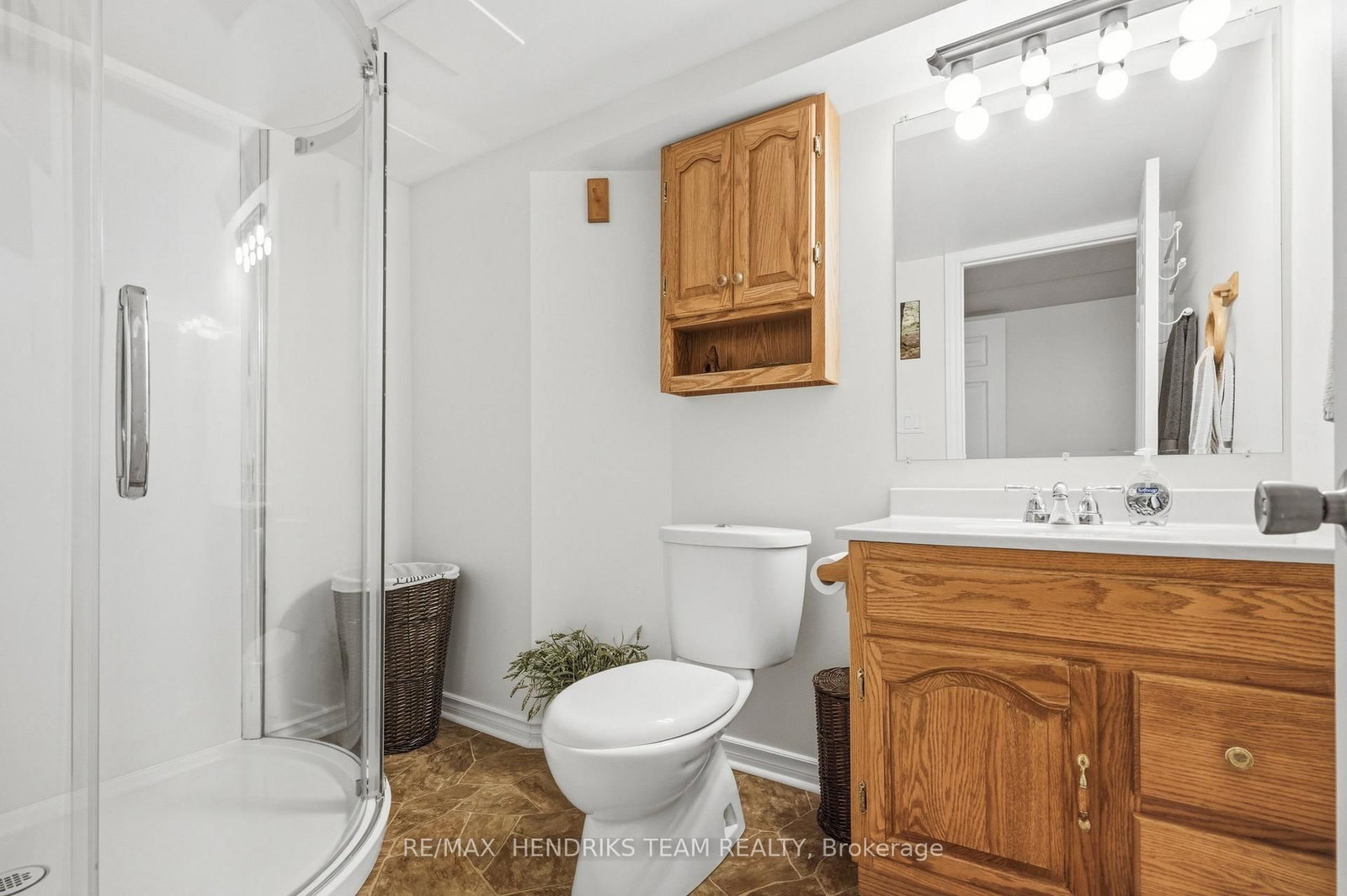 33 Nickerson Avenue • St. Catharines, ON photo 24