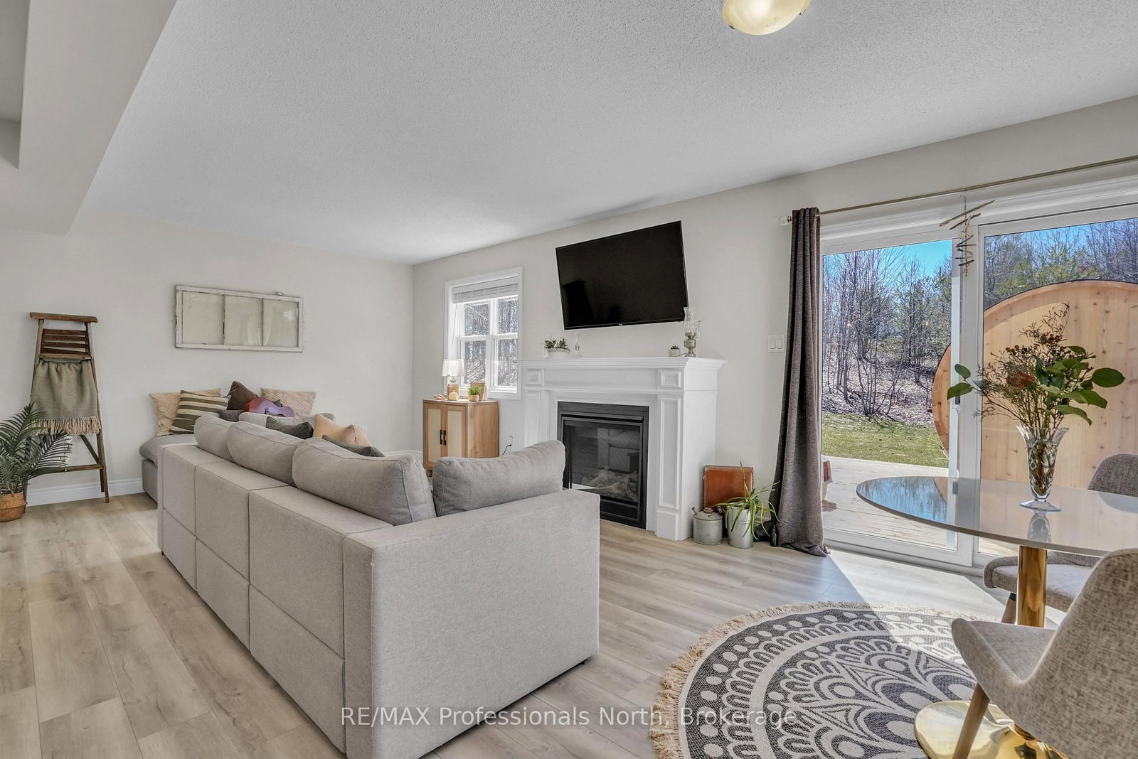 33 Whitehorn Park Road W • Bracebridge, ON photo 6